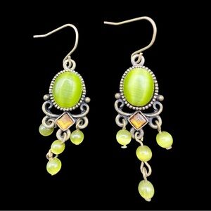 Vintage Green Cat-eye effect Dangle Bead Earrings boho drop